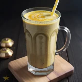 Title image for Chicken and Turmeric Latte Smoothie